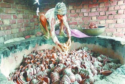 Lamps Made In Etah Will illuminate The Festival of Ayodhya