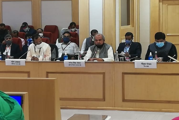 Farmer organizations go to Delhi for talk with central government over farm Laws