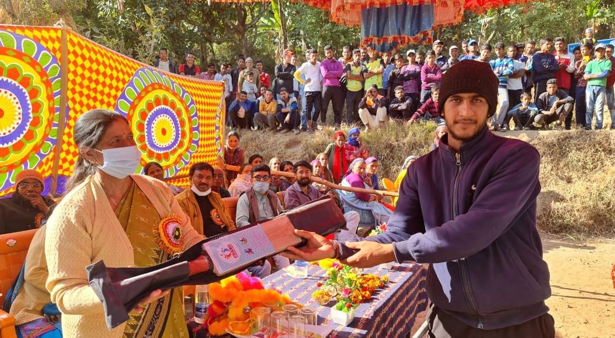MLA in Chingari