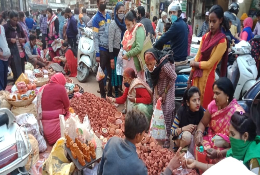 Dhanteras 2021 Special Coincidence: Know Shopping Four Shubh Muhurat