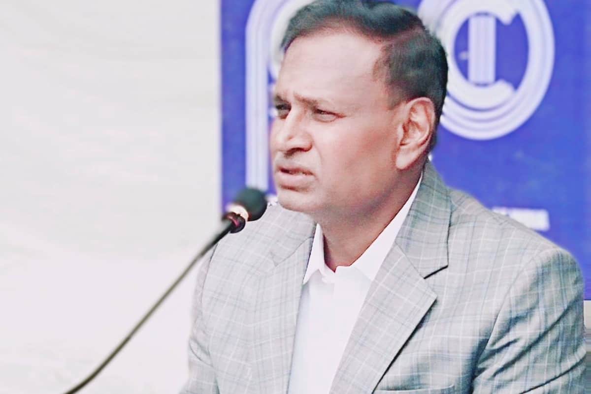congress leader udit raj use abusing language to virat kohli and anushkas sharma
