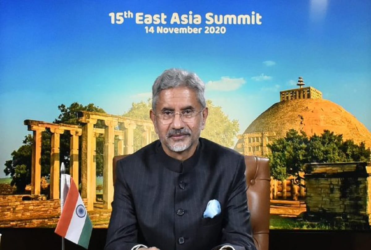 15th East Asia Summit, External Affairs Minister Dr S Jaishankar represented India at the 15th East Asia Summit today