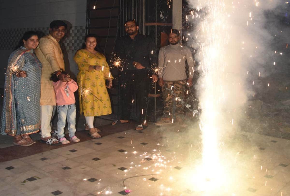 Diwali celebration 2020 in kanpur