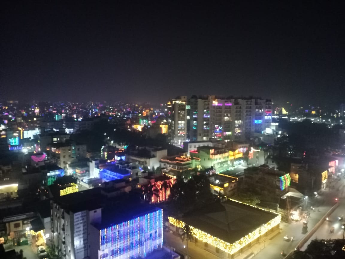 Diwali 2020: People celebrated the festival of Diwali with joy, worshiped Lord Ganesha and mother Lakshmi