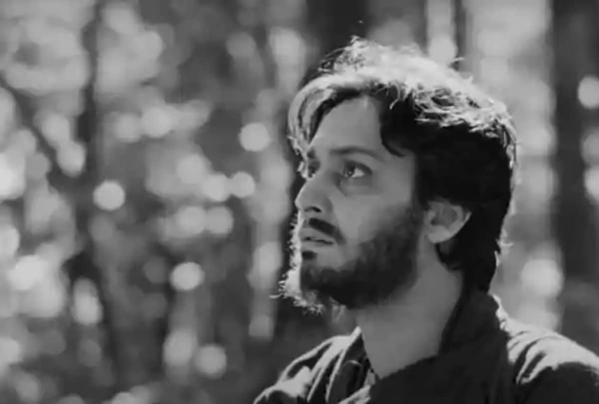 Soumitra chatterjee films with director Satyajit Ray
