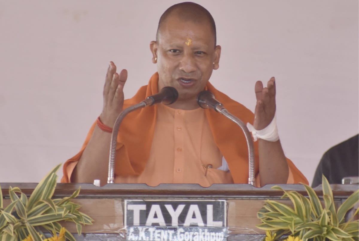 special story of CM Yogi Adityanath and Vantangia family relation after came in forests of Gorakhpur