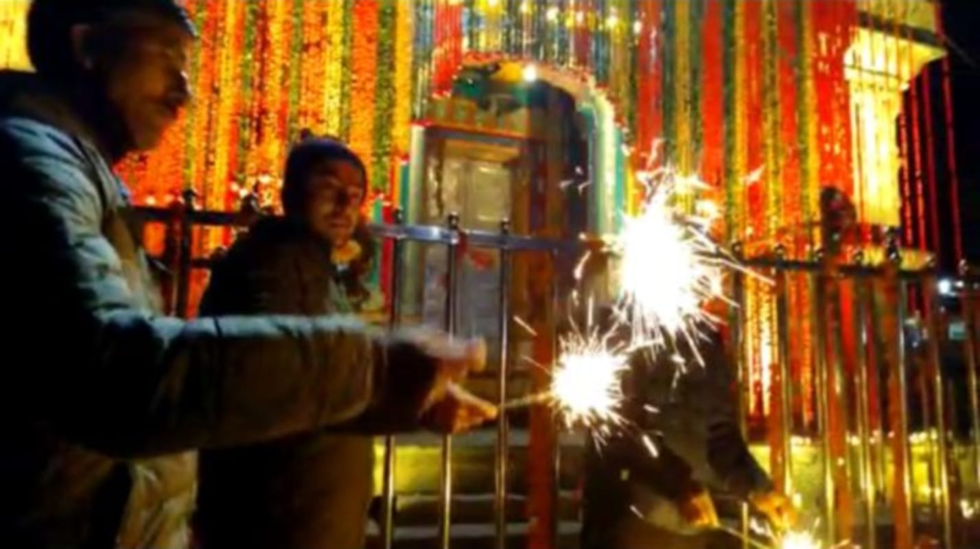 diwali 2020 : diwali celebration in kedarnath awesome photos