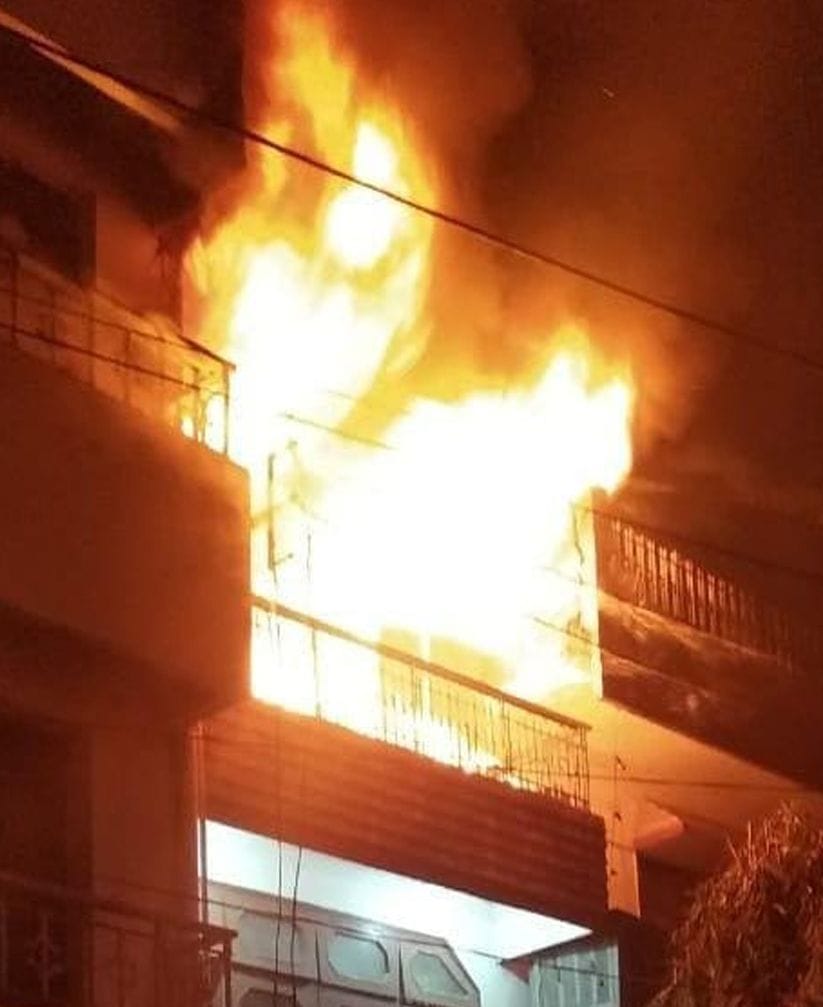 Fire in four houses and tires warehouse