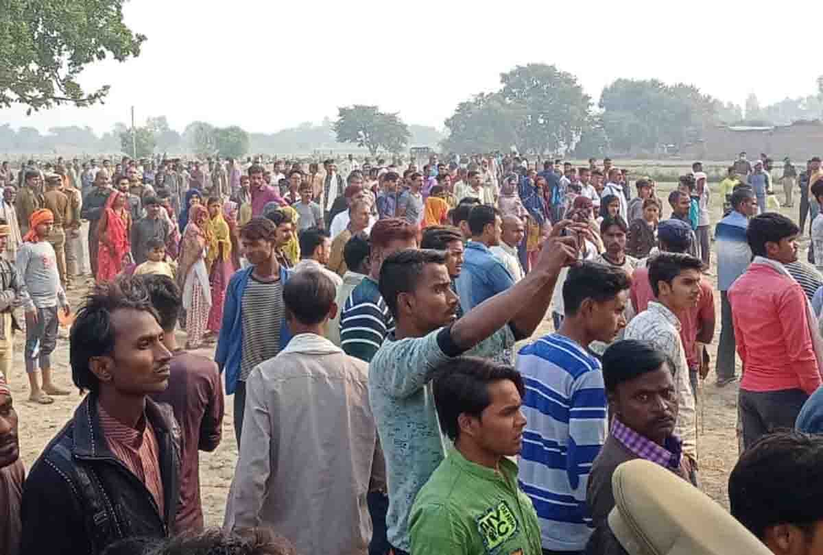 gang misdeed with Six year old girl and murder in ghatampur
