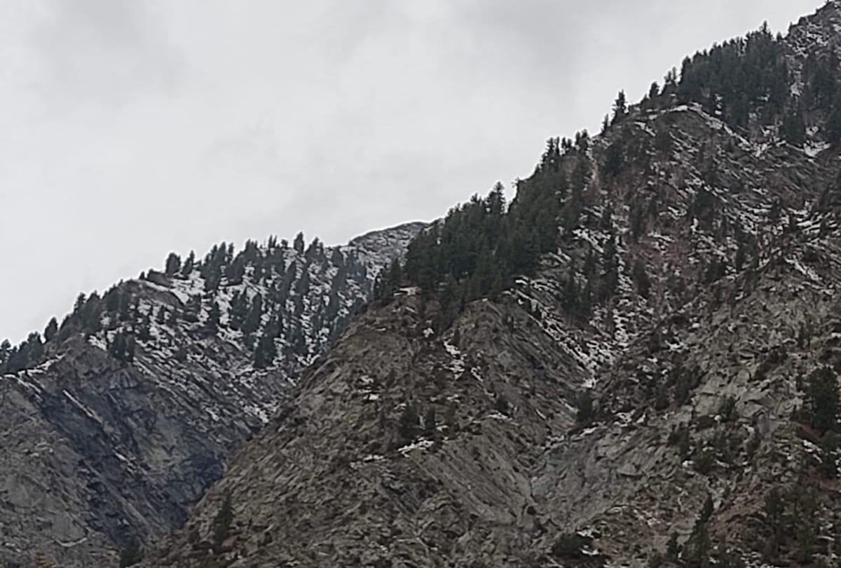 Himachal News : fresh snowfall in lahaul spiti and rohtang