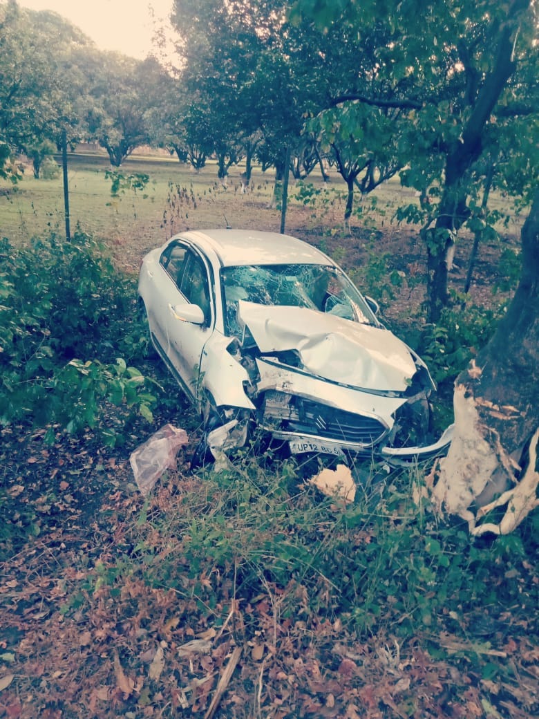 Car collides with tree, three injured including woman