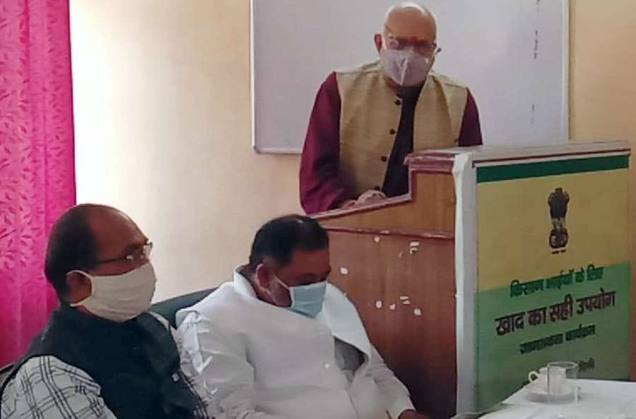 surya pratap shahi,mohoba,krishi mantri,krishi vigyan kendra