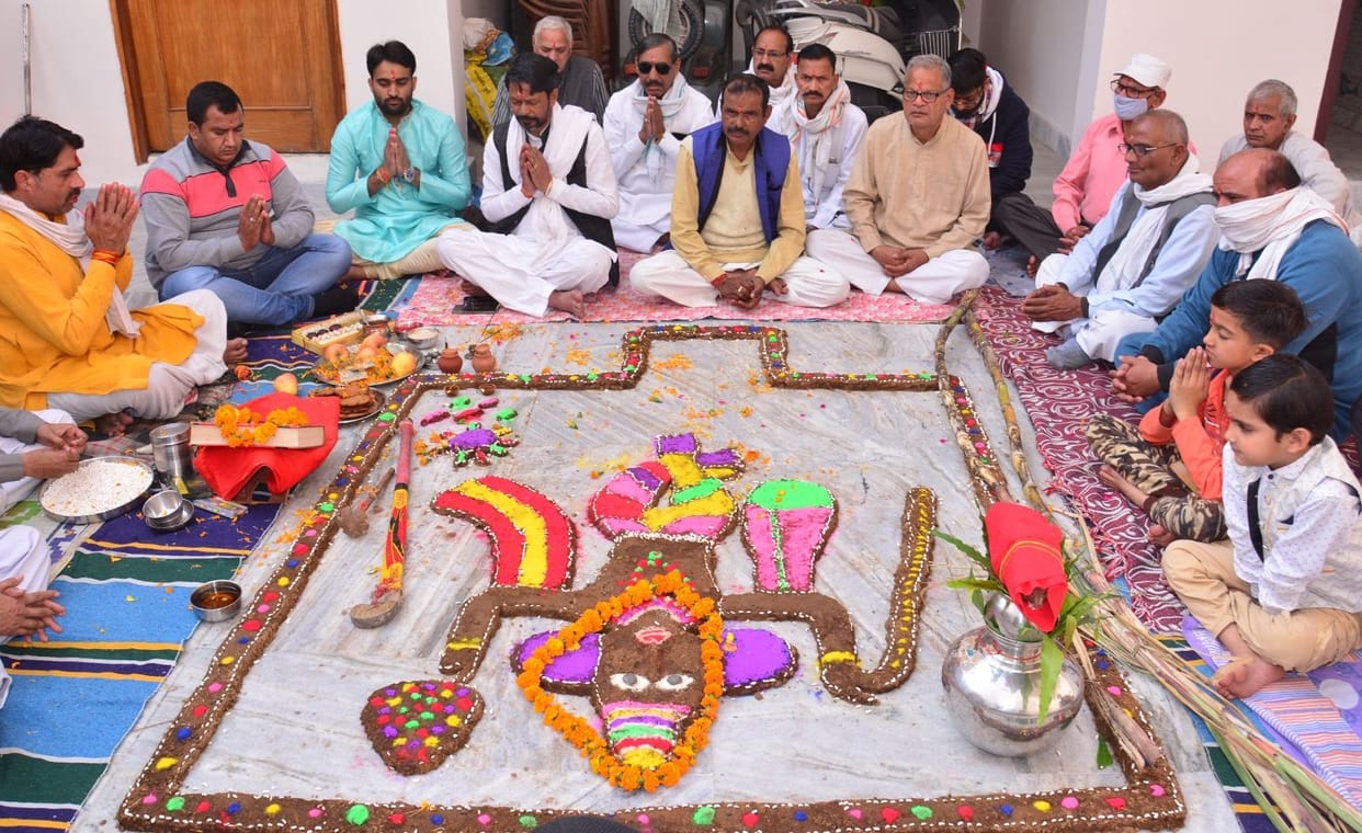 Govardhan festival celebrated, offered 56 indulgences