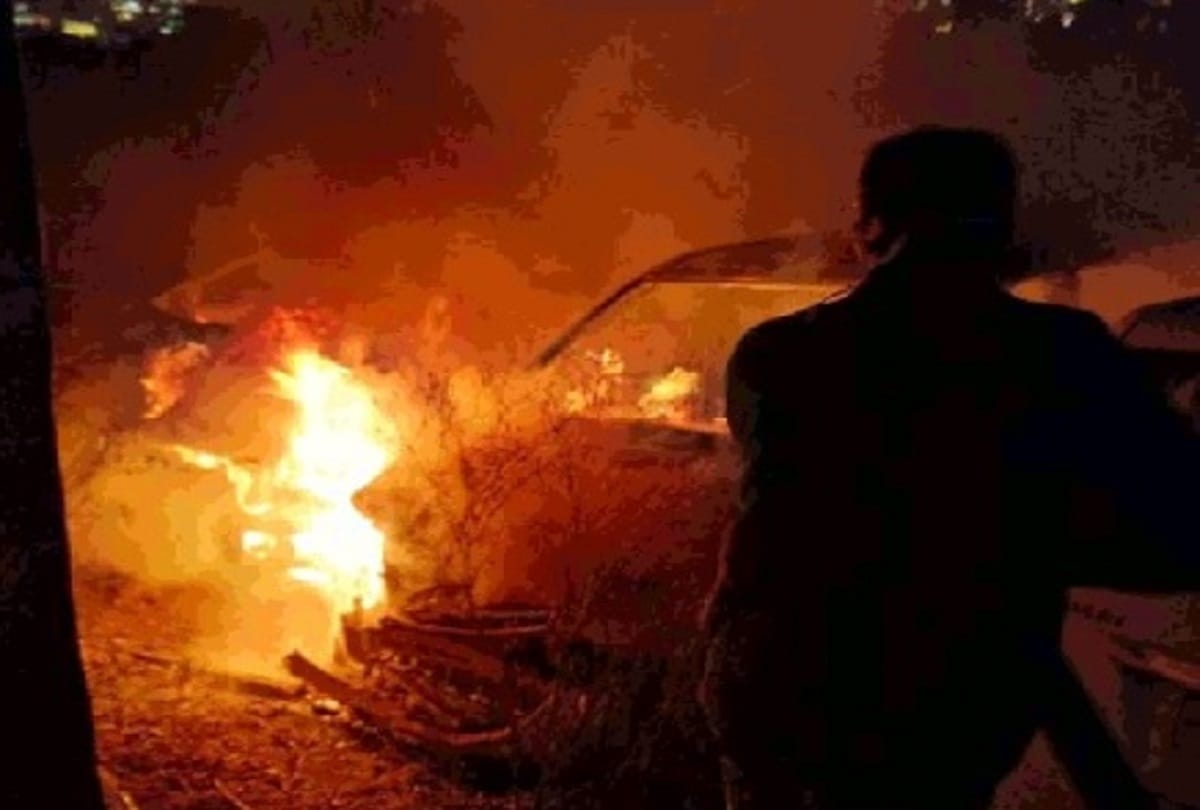 many vehicles in gurugram catches fire three buses burnt due to crackers and earthen lamp