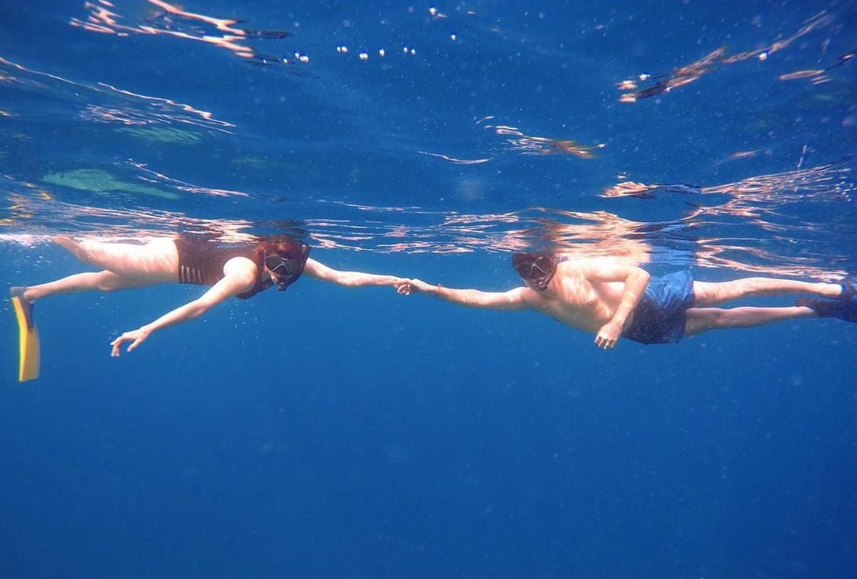Kajal Aggarwal Underwater Diving Photos With Husband Gautam Kitchlu on Their Honeymoon In Maldives