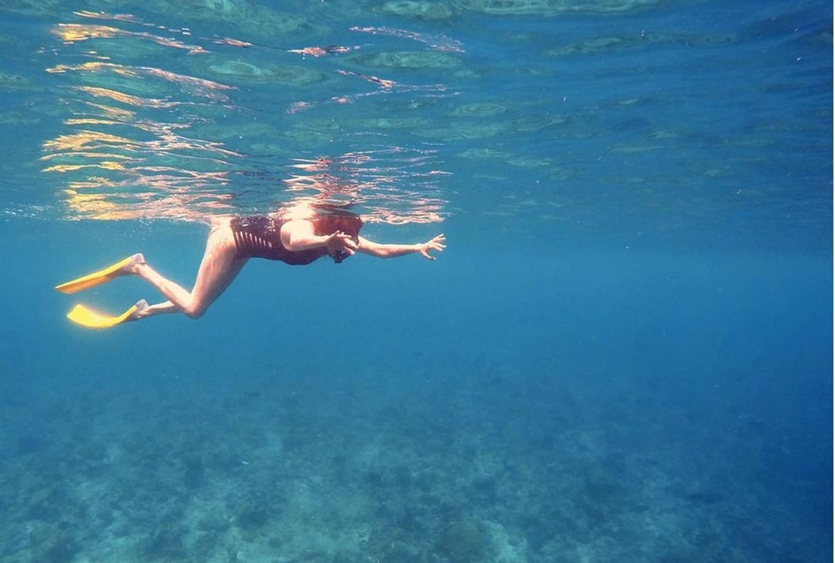 Kajal Aggarwal Underwater Diving Photos With Husband Gautam Kitchlu on Their Honeymoon In Maldives