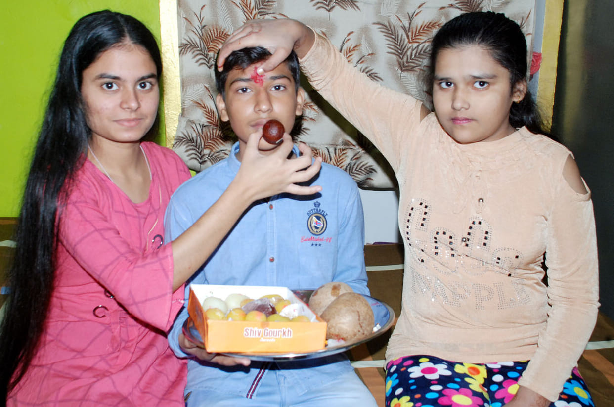 Sisters fasted for the safety of brothers