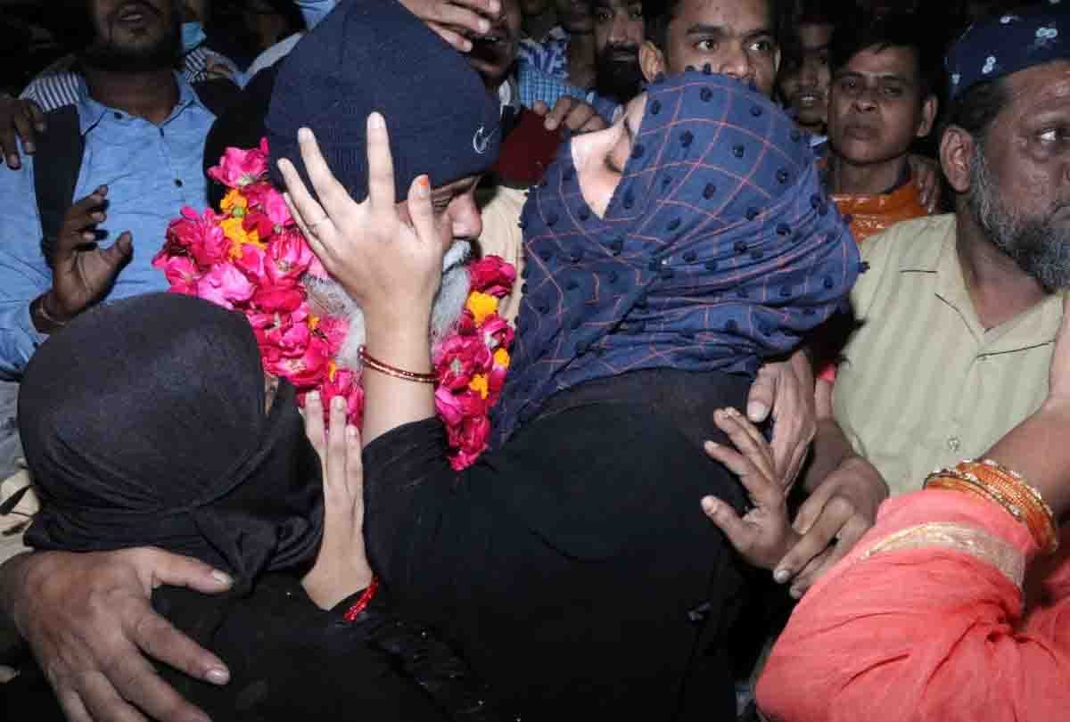 Shamsuddin returned Kanpur after 28 years, tortured many year's in Pakistan jail