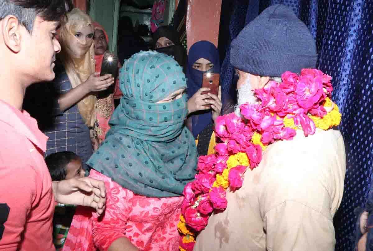 Shamsuddin returned Kanpur after 28 years, tortured many year's in Pakistan jail