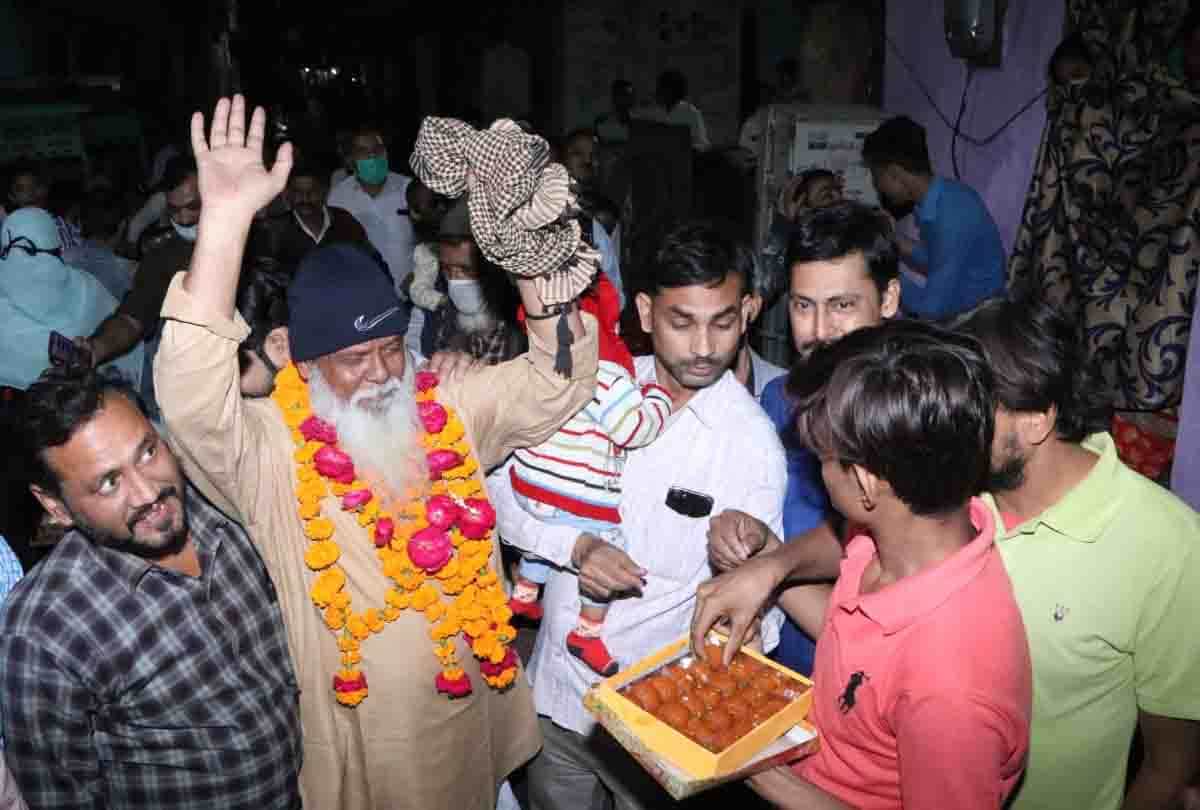 Shamsuddin returned Kanpur after 28 years, tortured many year's in Pakistan jail