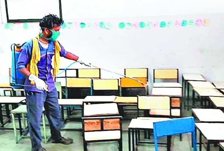 After gap of nearly eight months, colleges and universities reopen in Punjab