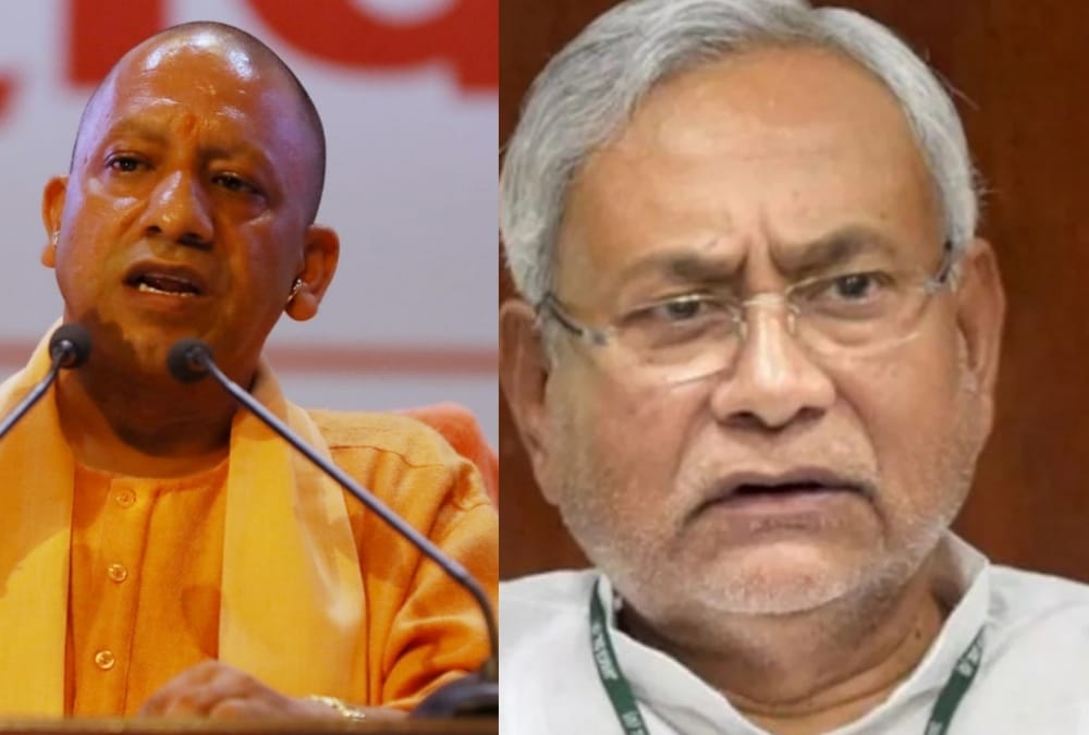 Yogi Adityanath congratuleates Nitish Kumar on taking oath for CM post.
