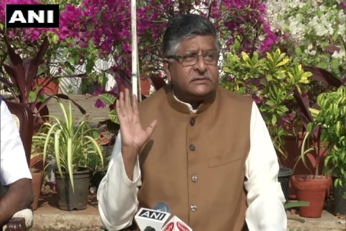 Ravi Shankar Prasad asks Congress to clarify their stand on names of leaders in Agusta Westland VVIP choppers scam case