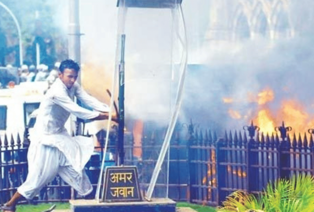 Swara Bhasker trolled after she claims pictures of Azad Maidan riots are photoshopped