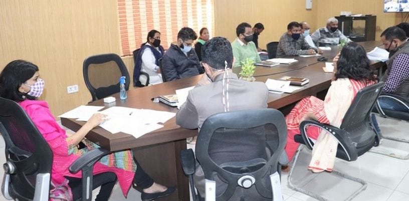 Chief Secretary angry over low progress of Prime Minister's self-funding scheme