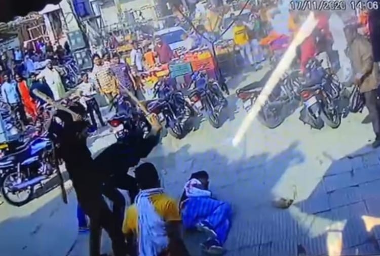 Four youths beaten up a Vegetable seller in Fatehabad of Haryana