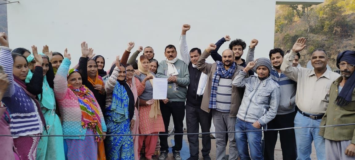 Protests against explosions in tunnel construction