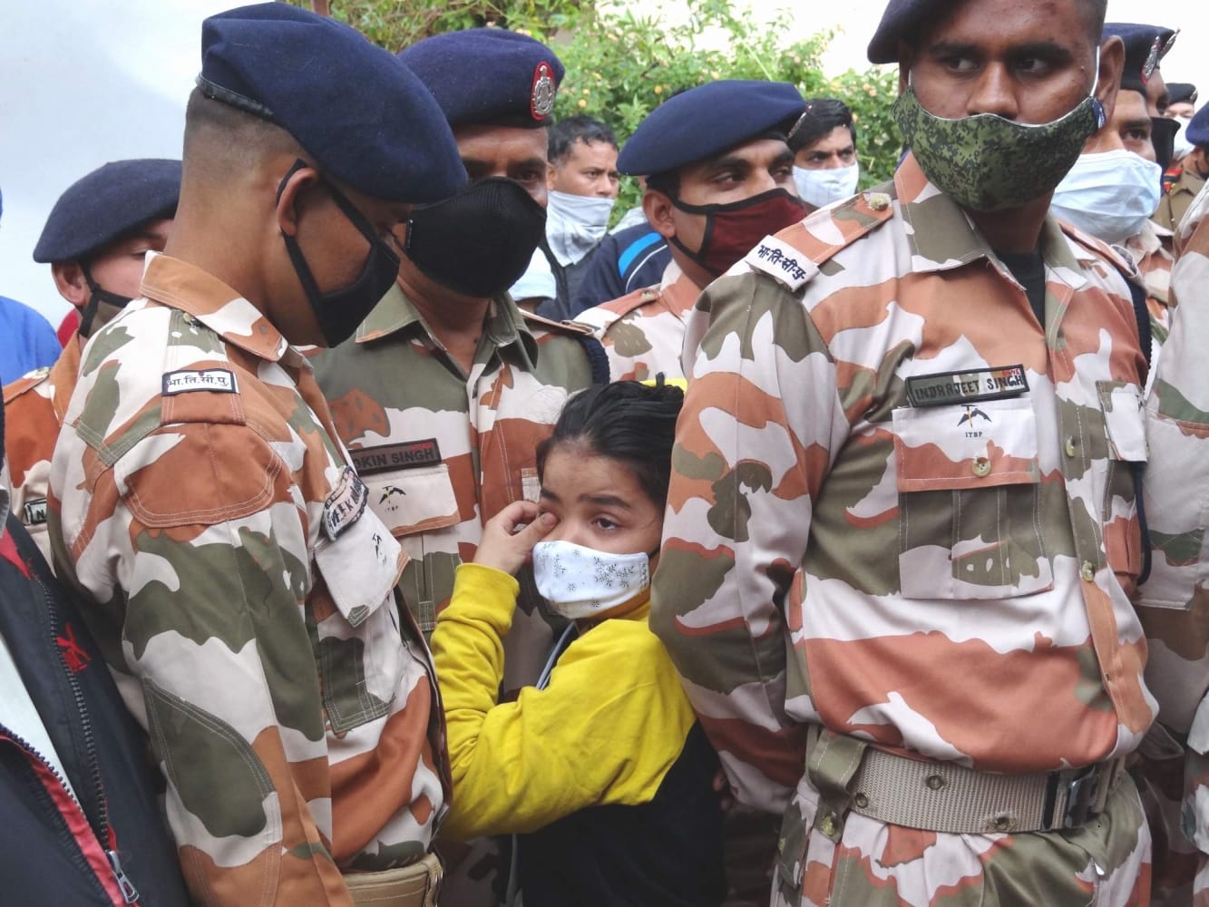 Uttarakhand Soldier Martyred in Jammu kashmir baramulla, daughter says she is also join army