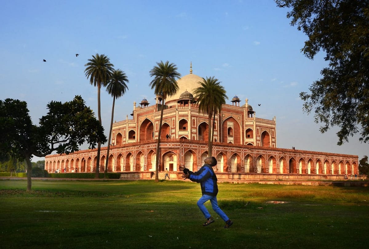 Delhi ncr air quality improved due to speedy wind on Sunday aqi may improve further upto moderate category
