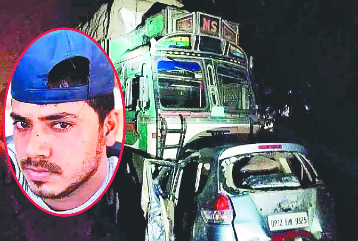 five people died in road accident during returning home from out of country at sant kabir nagar