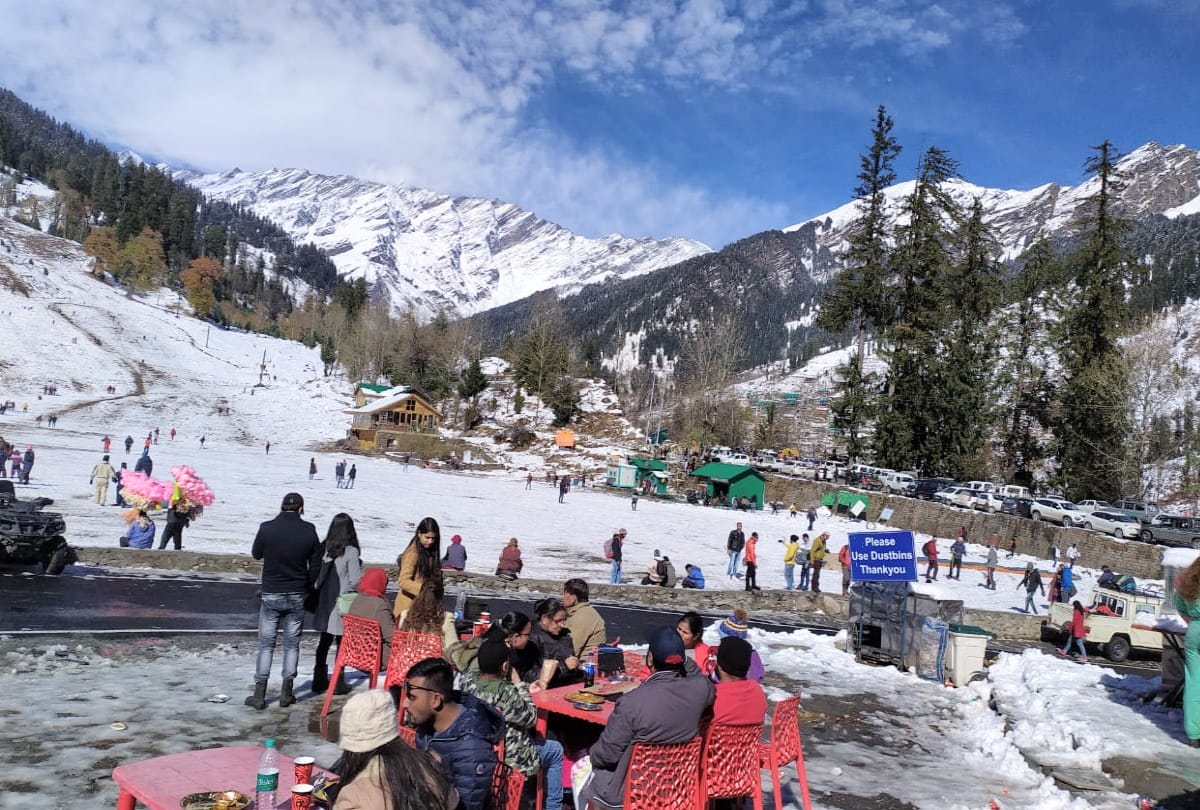 Himachal Pradesh HP Snowfall News: Tourist Flux In Himachal After Fresh Snowfall ,See The Spectacular View In The Pictures