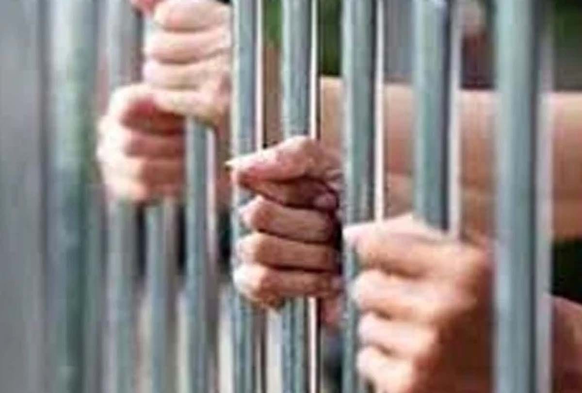 Two people from Bilhaur took bail of 15 gangsters