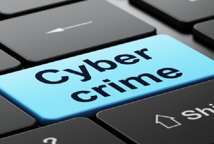 A man cheats a woman through instagram in chandigarh