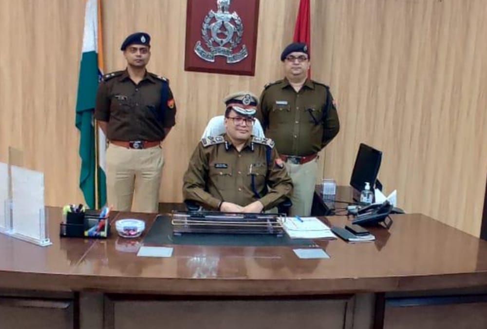 Second Corona report of Lucknow Police commissioner negative.