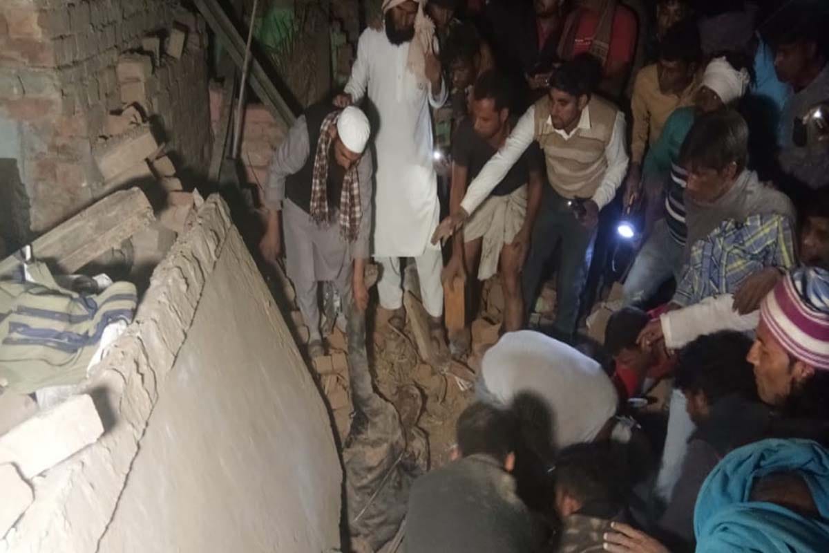 blast in meerut: family had been making firecrackers for four generations, Nisar finally lost his life