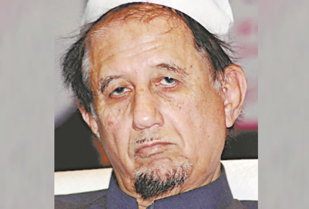 Kalbe Sadiq conducted a survey of Shia population in 1976