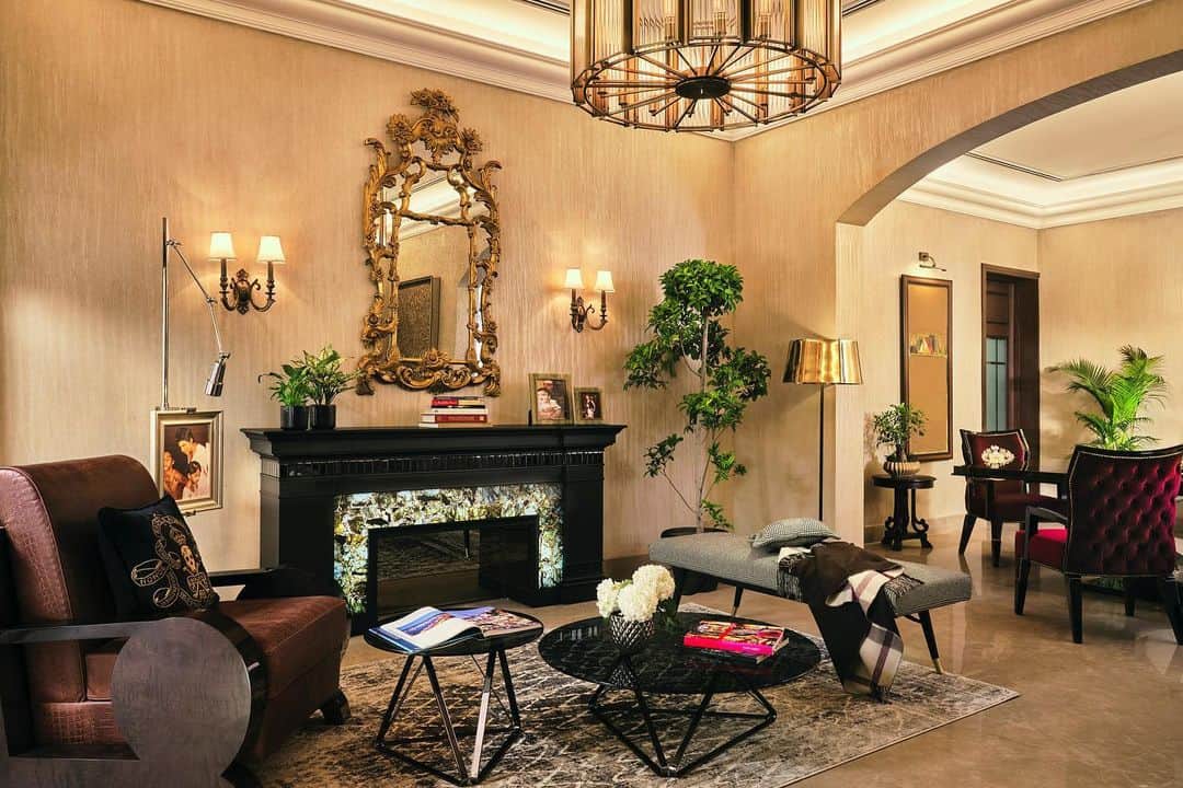 Shah Rukh Khan Gauri Khan Bungalow in Delhi News Shah rukh Khan and Gauri Khan shares her delhi house video and photos