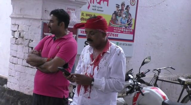 Attack on madhya pradesh police team come to arrest to criminal