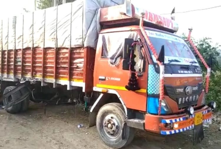 seven people burnt alive in punjab after accident due to car central locking