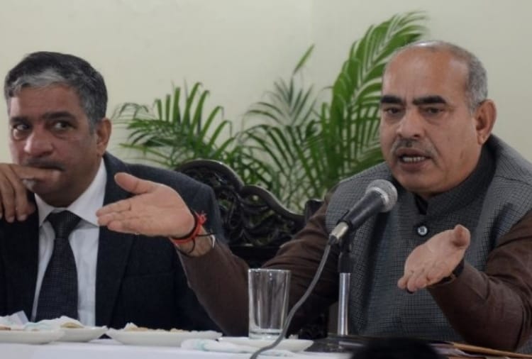 Roadways strike: Haryana Transport Minister holds meeting with officials