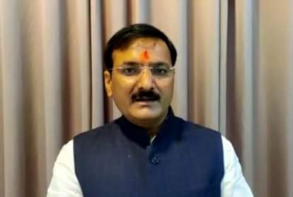 बेसिक शिक्षा राज्यमंत्री सतीश द्विवेदी