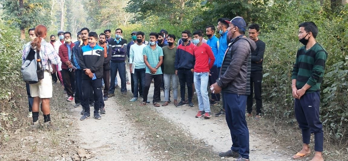 Nature guide Camp in Nandhaure