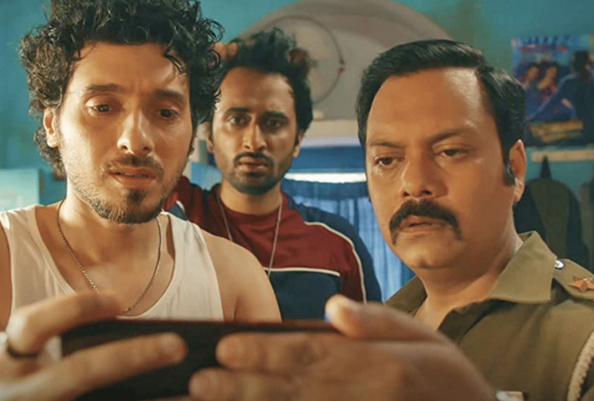 Bicchoo Ka Khel on zee5 Review by Pankaj Shukla divyendu sharma anshul Chauhan ekta kapoor