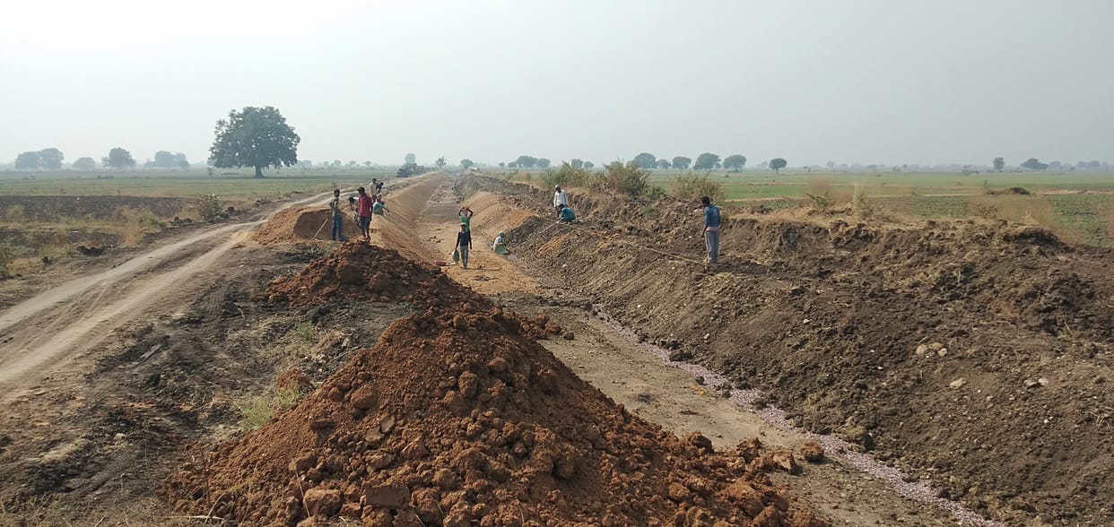 no water in jamni canal,farmers troubled