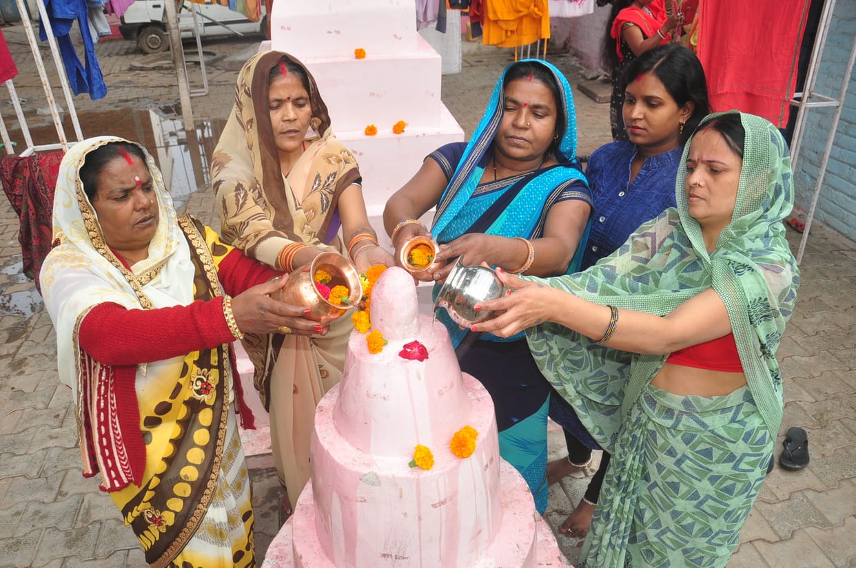 nahae khae chat puja