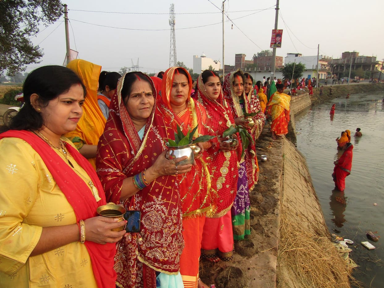 Chhat pooja in Sonbhadra worshiped started Nirajal fast